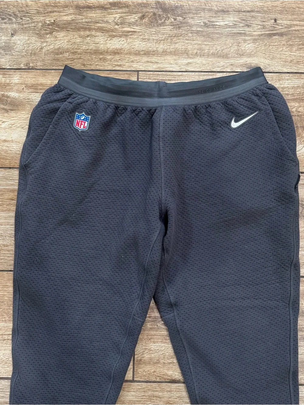 Nike Therma-FIT ADV Tech Pack NFL Joggers Size Men's 2XL Sweatpants
